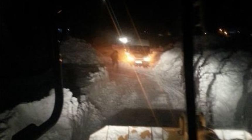 Mahsur Kalan K&ouml;yl&uuml;leri Belediye Kurtardı