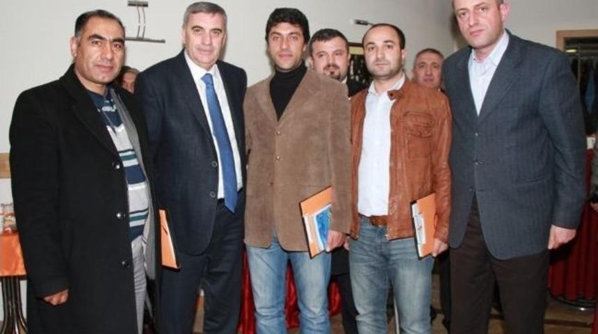 Başkan To&ccedil;oğlu Siyaset Akademisi&rsquo;nde Ders Verdi