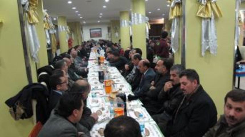 Başkan Arslan, Okul M&uuml;d&uuml;rleri Ve Sendika Temsilcilerine &Ccedil;alışmaları Anlattı