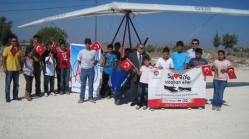 Sevgi Elleri &Uuml;&ccedil; Yılda 10 Bin &Ccedil;ocuğa Uzandı