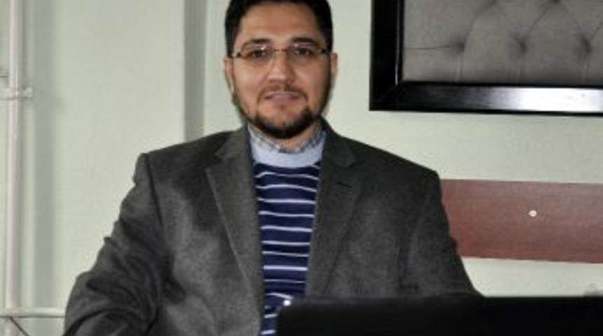 İlçe Vaizinden Ailelre İnternet Uyarısı