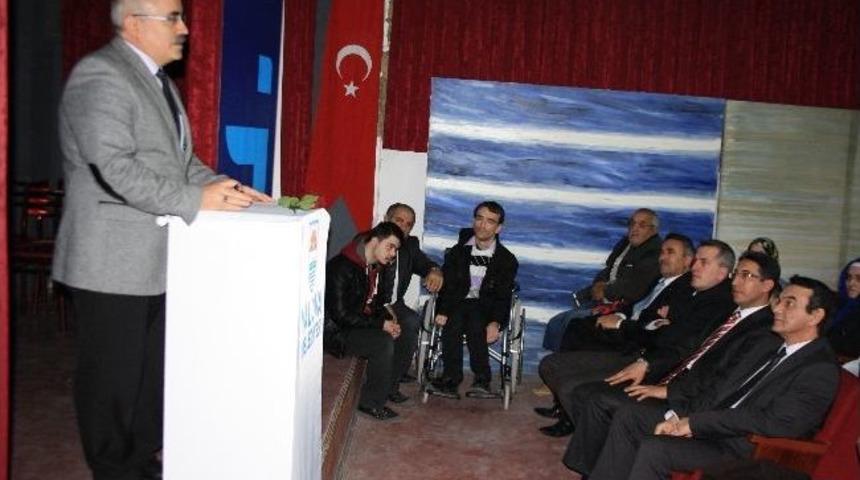 Engelliler G&uuml;l Yetiştirecek