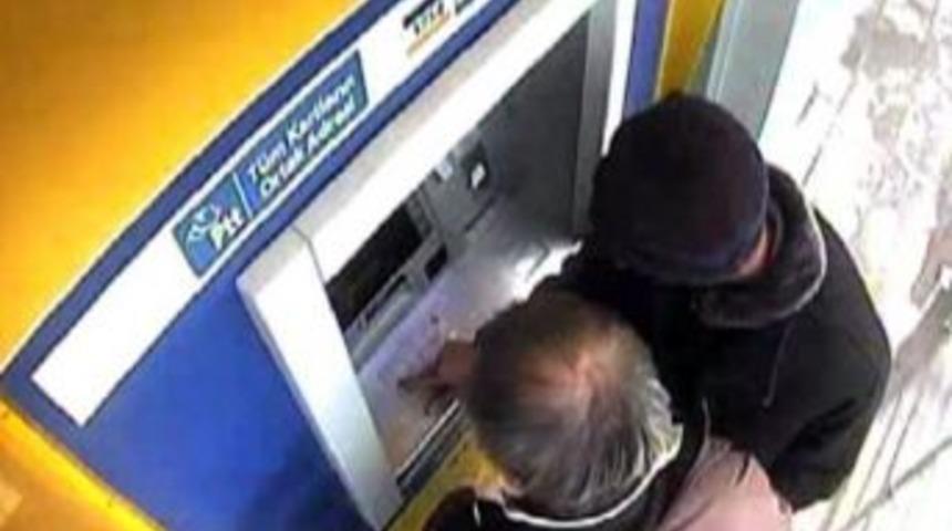 Yardım Bahanesiyle Dolandırdı