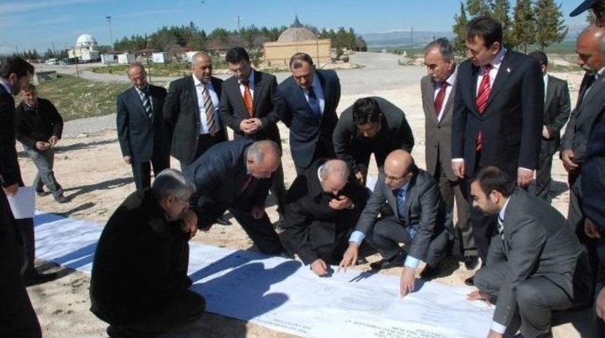 Vali Mahmut Demirtaş Sahabe&rsquo;yi İnceledi