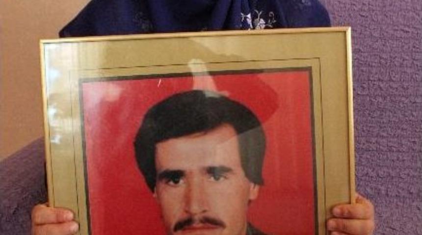 Şehit Eşleri D&uuml;nya Kadınlar G&uuml;n&uuml;'nde "barış" İstedi