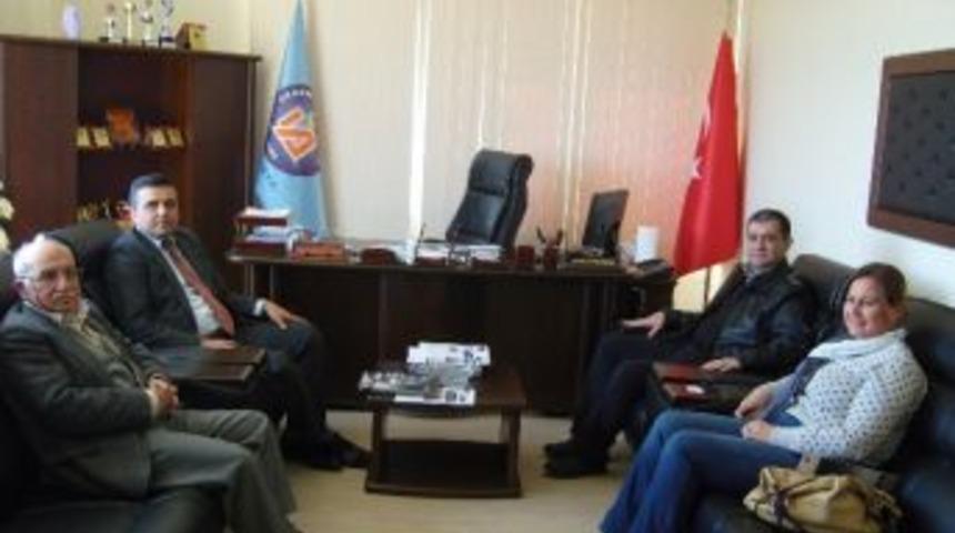 İl Genel Meclis &Uuml;yesi &Ouml;zt&uuml;rk Elmalı Myo&rsquo;yu Ziyaret Etti