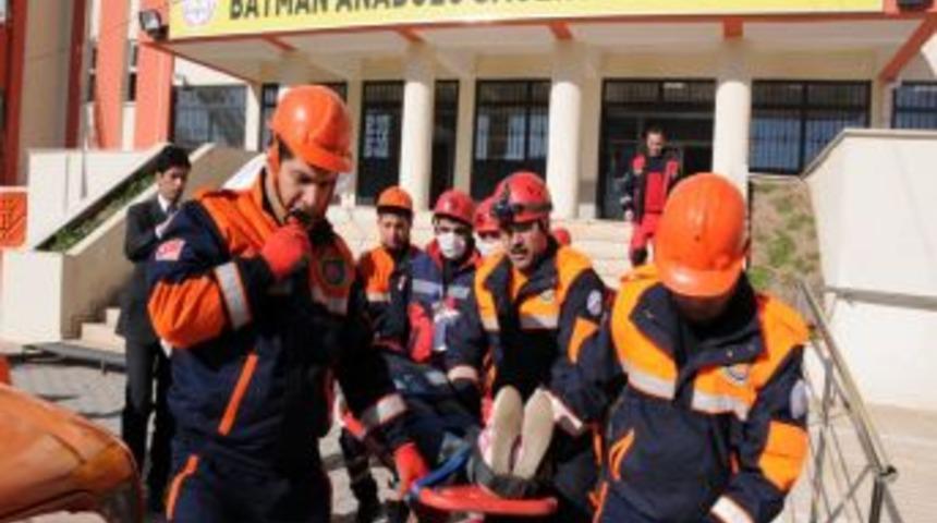 Deprem Ikaz Alarm Tatbikatı Yapıldı