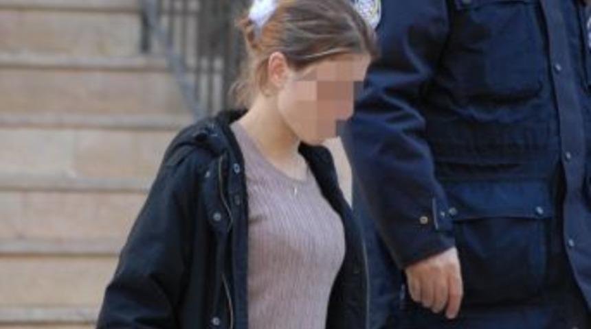 Hırsızlık Yapmak İsterken Su&ccedil;&uuml;st&uuml; Yakalandı