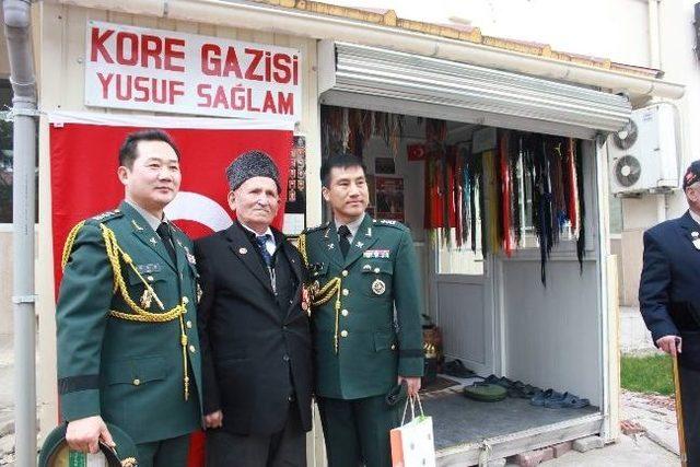 Kore Büyükelçiliği Askeri Ataşesinden Kore Gazilerine Ziyaret