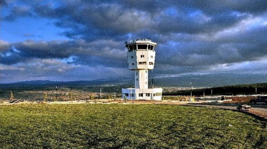 Başkanlar, Havalimanını Gezdi