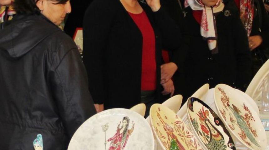 T&uuml;rk Mitolojisini &Ccedil;iniye Yansıtan Alanyalı Bayanlar &Uuml;r&uuml;nlerini G&ouml;r&uuml;c&uuml;ye &Ccedil;ıkardı