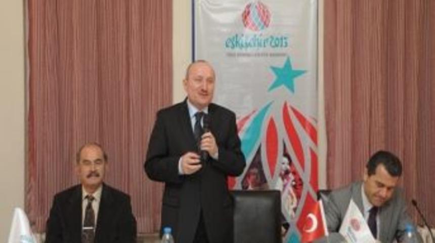 Vali Ko&ccedil;demir, Mahalli Y&ouml;neticilerle K&uuml;lt&uuml;r Başkentliği &Ccedil;alışmalarını G&ouml;r&uuml;şt&uuml;