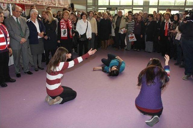 4. Kadın Festivali'nde Urla Standı Büyük İlgi Gördü