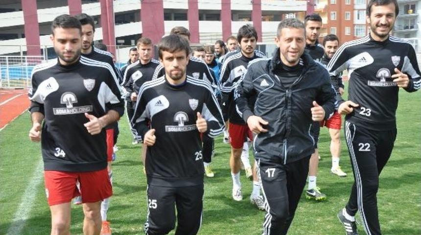 Somaspor Alaşehir&rsquo;e Bileniyor