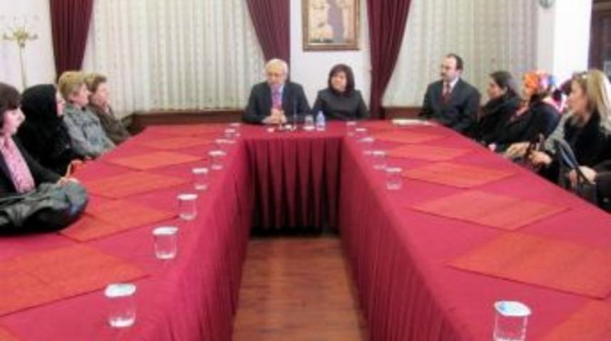 Vali Kemelek&rsquo;e Kadın Derneklerinden Ziyaret