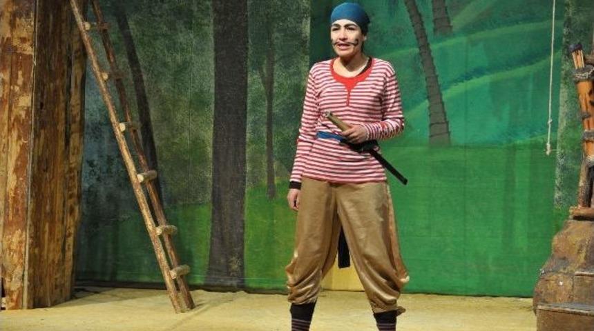 G&ouml;lbaşılı &Ccedil;ocuklar, Robinson İle Neşelendi