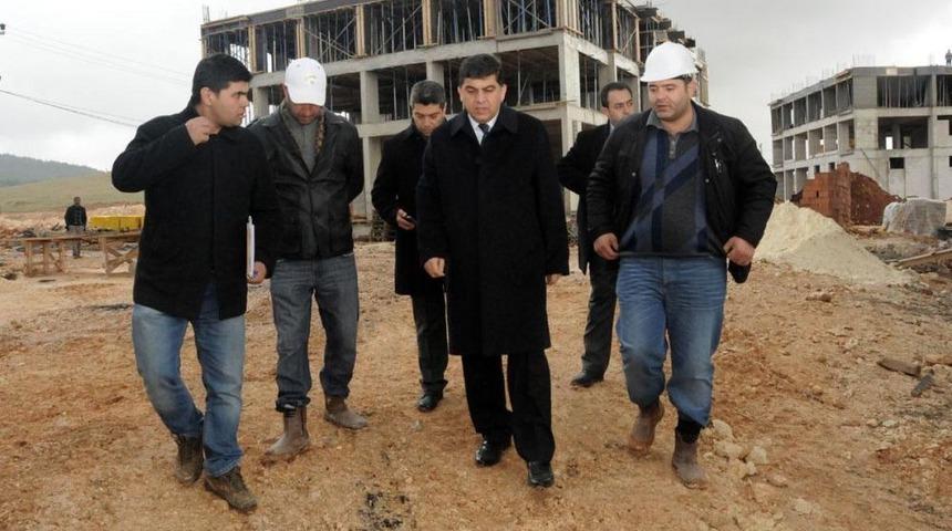 'K&ouml;ylerde Imar Planı Yapılmazsa, &Ccedil;arpık Yapılaşmanın &Ouml;n&uuml;ne Ge&ccedil;ilemez'