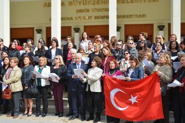 Kent Konseyi Kadın Meclisi, Kadınlar Günü Coşkusunu Sokağa Taşıdı