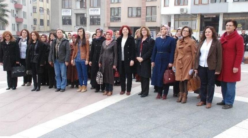 Biga&rsquo;da Kadınlar G&uuml;n&uuml; Kutlamaları