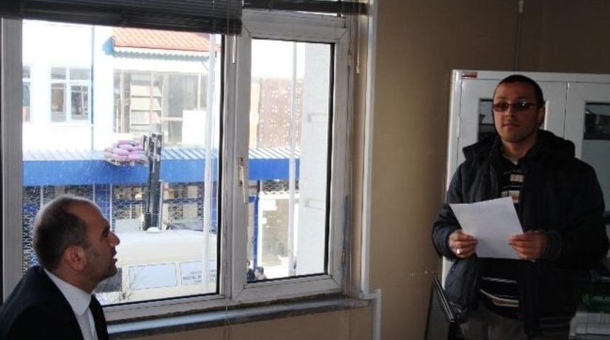 Akyazılı Vatandaşlar İş Kur’dan Memnun