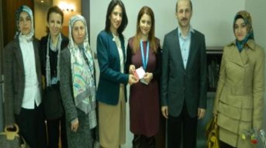 Kadın Meclisi, 8 Mart'ı Kutladı