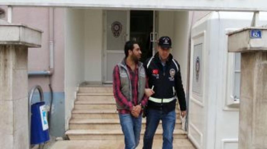 Uyuştucu Madde Sattığı Iddia Edilen Ş&uuml;pheli Yakalandı