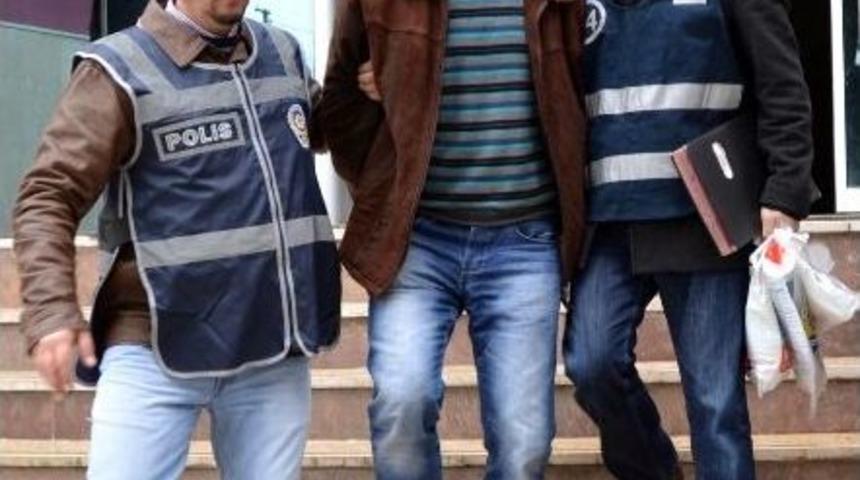 Eşini &Ouml;ld&uuml;ren Zanlı Adliyede