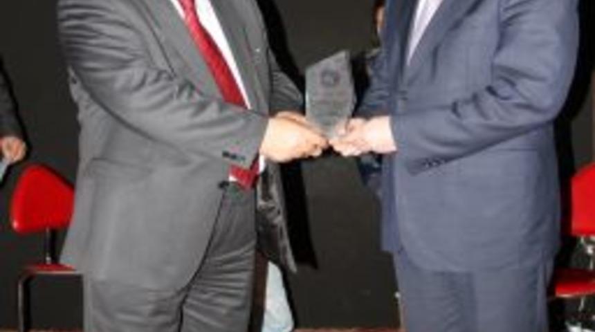 Adanalı Memurlar &lsquo;birlikte Varız&rsquo; Deyip Kardeş Ailelere G&ouml;n&uuml;llerini A&ccedil;tı