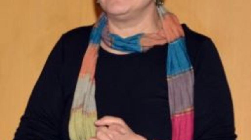 'kadına Yönelik Şiddeti Medya Meşrulaştırıyor' İddiası