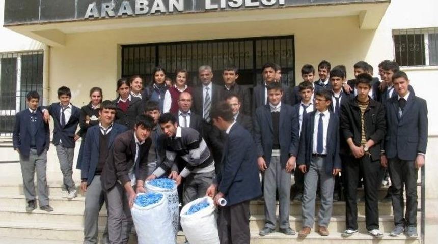 Araban&rsquo;da Kampanyada 50 Bin Mavi Kapak Toplandı