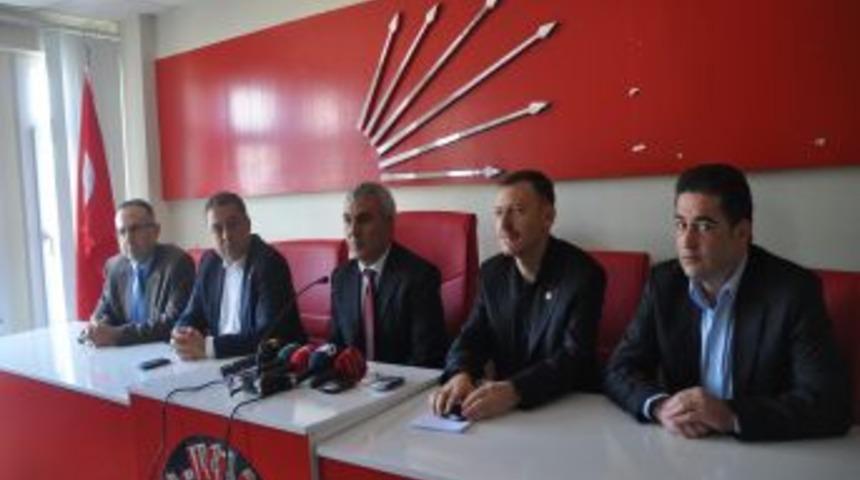 CHP&rsquo;li Akg&ouml;l: Esed Gemiyi Terk Eden Adam Olmayacağını S&ouml;yledi