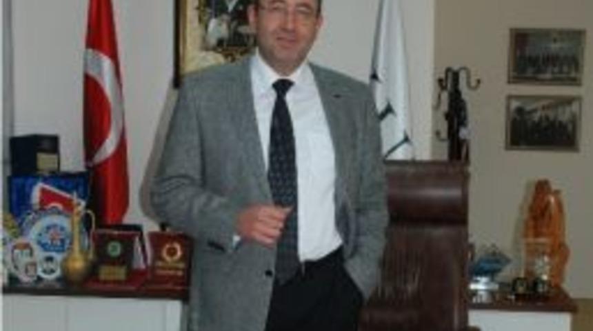 Kuşadası Ticaret Odası Başkanı Akdoğan'dan Kadınlar G&uuml;n&uuml; Mesajı