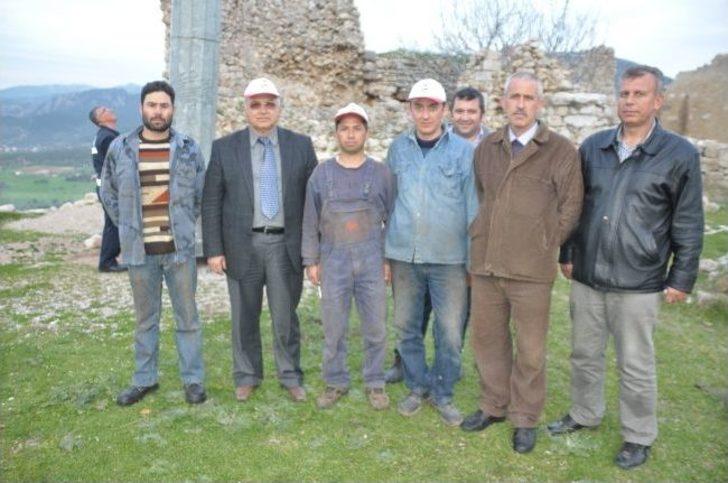 Bayrağı Göndere Başkan Çekti G4