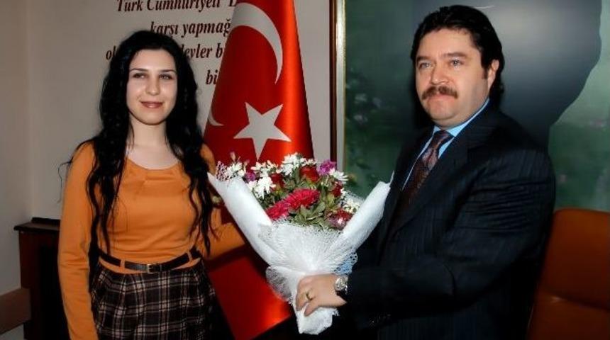 Kadınlar G&uuml;n&uuml;nde Vali Şahin&rsquo;e Ziyaret Etti