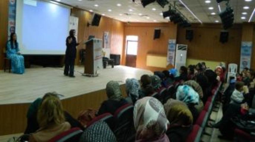 Derik&rsquo;te 8 Mart D&uuml;nya Kadınlar G&uuml;n&uuml;