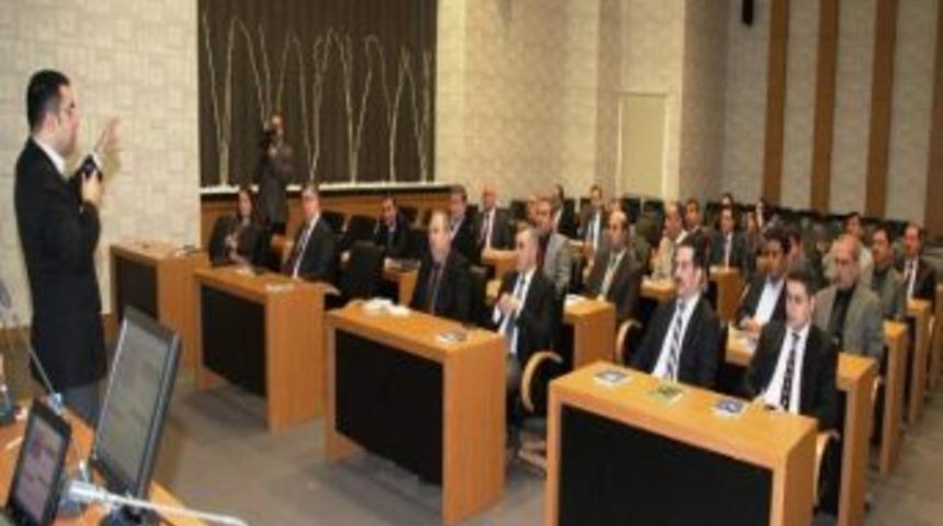 Sel&ccedil;uklu Belediyesi Personeline Mevzuat Eğitimi