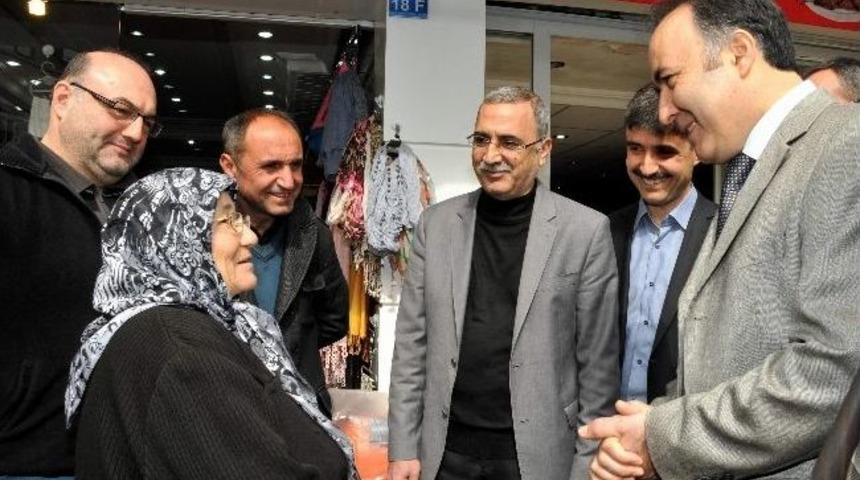 Vali Altıparmak Sinan Mahallesi Esnafı İle Bir Araya Geldi