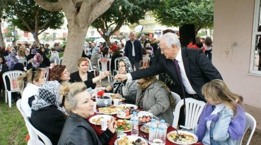 Mezitli&rsquo;de 8 Mart Etkinliği