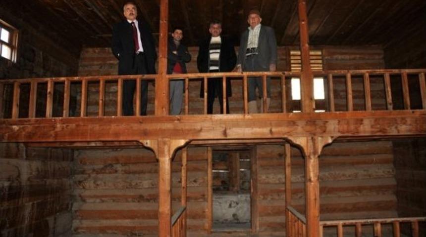 64 Yıllık Cami Tosya&rsquo;ya Taşınacak