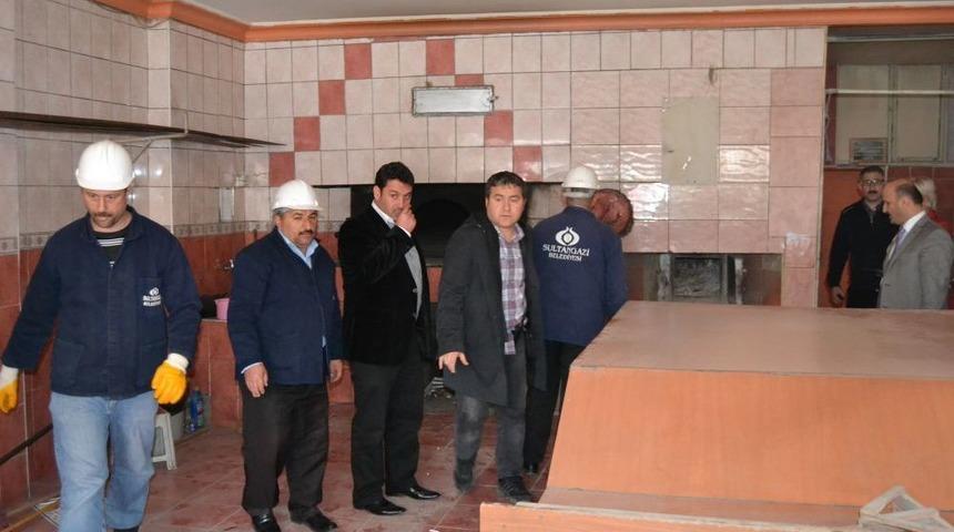 Sultangazi’de Ruhsatsız Fırınlar Yıkılıyor