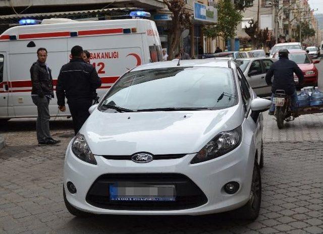 Turgutlu'da Trafik Kazası: 1 Yaralı