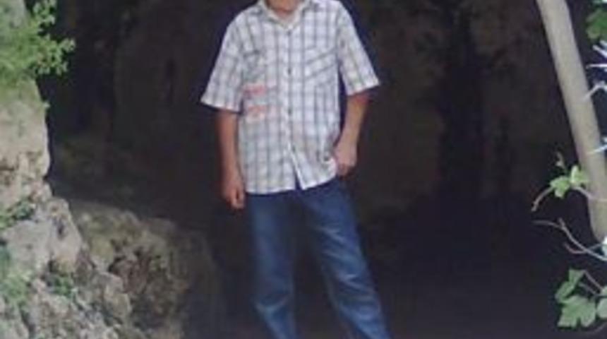 İlk&ouml;ğretim &Ouml;ğrencisi, Yatağında &Ouml;l&uuml; Bulundu