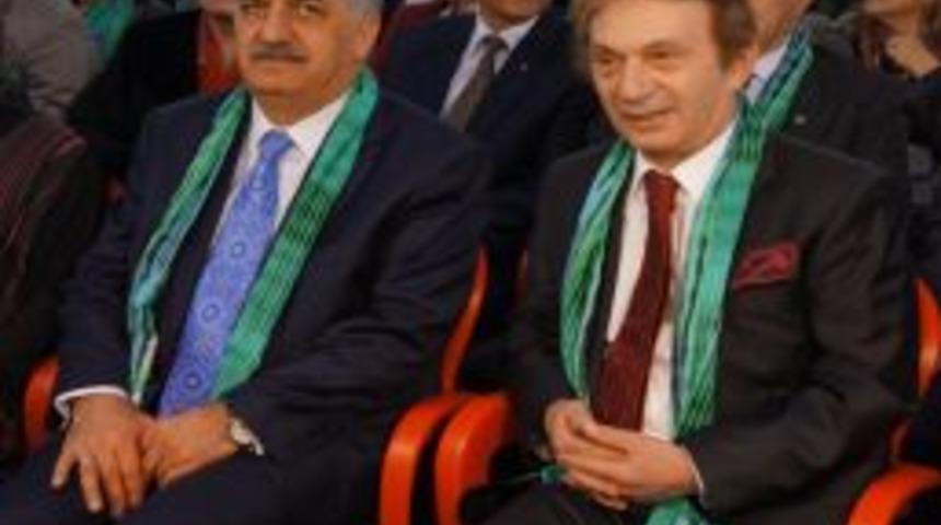 Başkent'te Rekor I&ccedil;in Horon Tepiyorlar