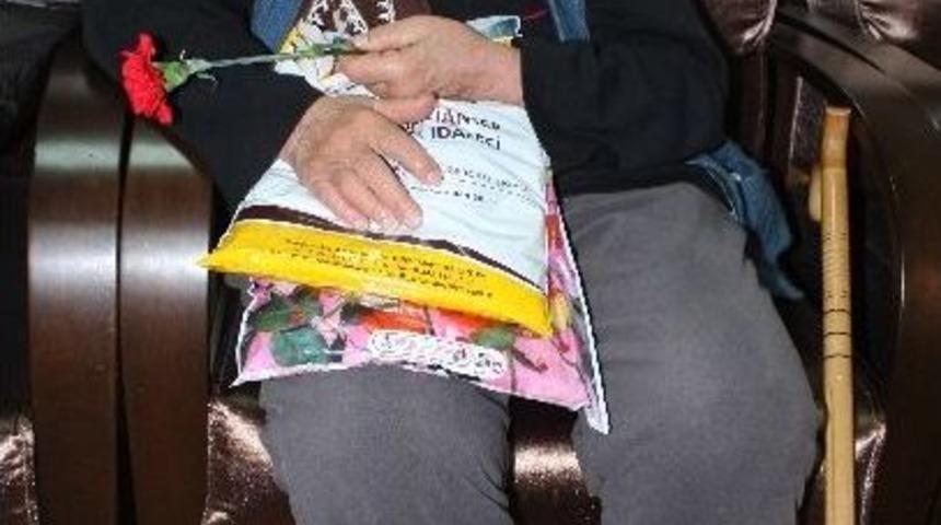 Gaziantep İl Jandarma Komutan Eşlerinden Anlamlı Ziyaret