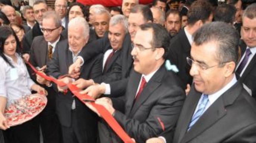 Bakan Ergin: Kadınlar Her G&uuml;n Hatırlanmalı