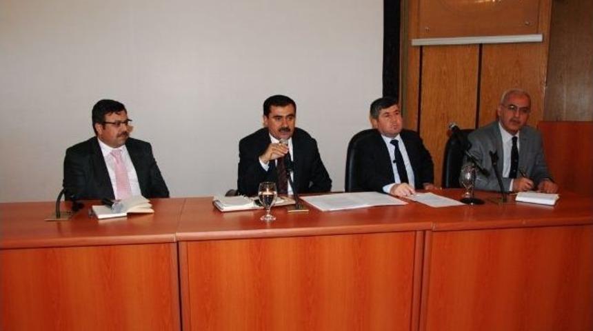 &Ouml;ğrencilerin Sessiz &Ccedil;ığlığı Duyulmalı