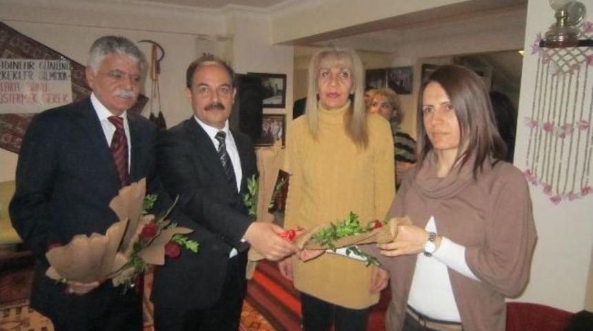 Yol İş Sendikası&rsquo;nda Kadınlar G&uuml;n&uuml; Kutlaması...