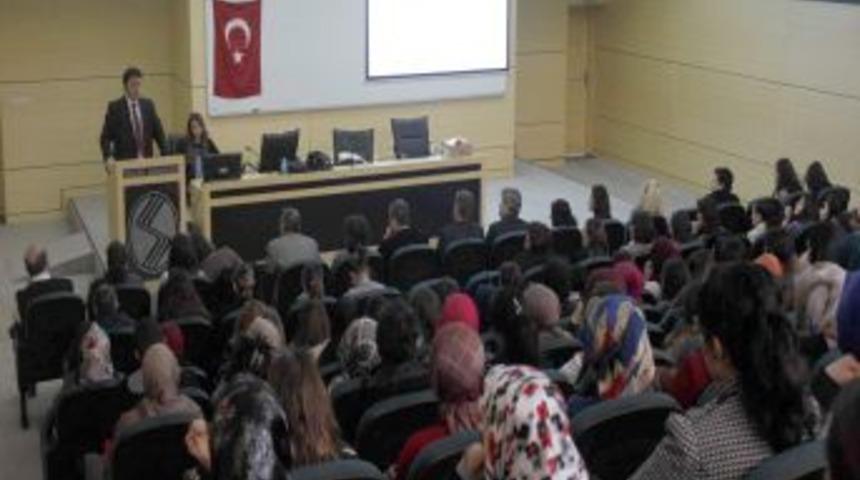 SA&Uuml;'de "Aile İ&ccedil;i İletişim" Konferansı D&uuml;zenlendi