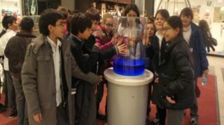 &lsquo;akıl Oyunları&rsquo; Sergisi&rsquo;ne B&uuml;y&uuml;k İlgi