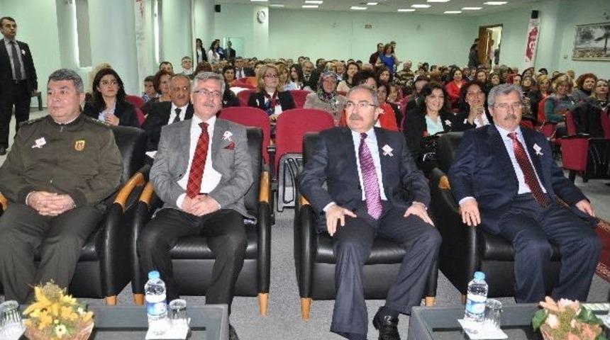 &ldquo;kadın Aile Ocağında Temel Eğitimi Veren İlk &Ouml;ğretmen, M&uuml;kemmel Bir Eğitimci Ve Yetiştiricidir&rdquo;